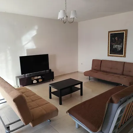 Afrodites Sea View House *